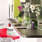 Готель Ibis Styles Bordeaux Aeroport 3*