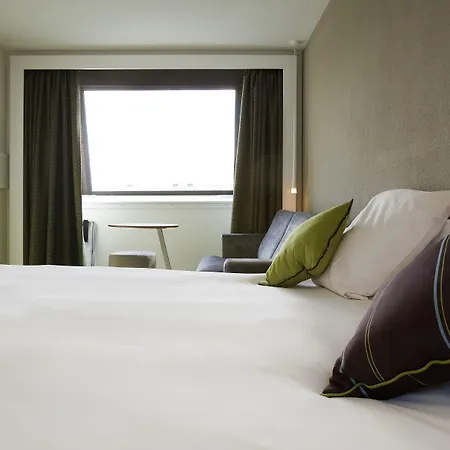 Hotel Ibis Styles Bordeaux Aeroport 3*
