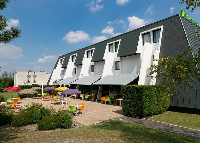 Ibis Styles Bordeaux Aeroport 3*